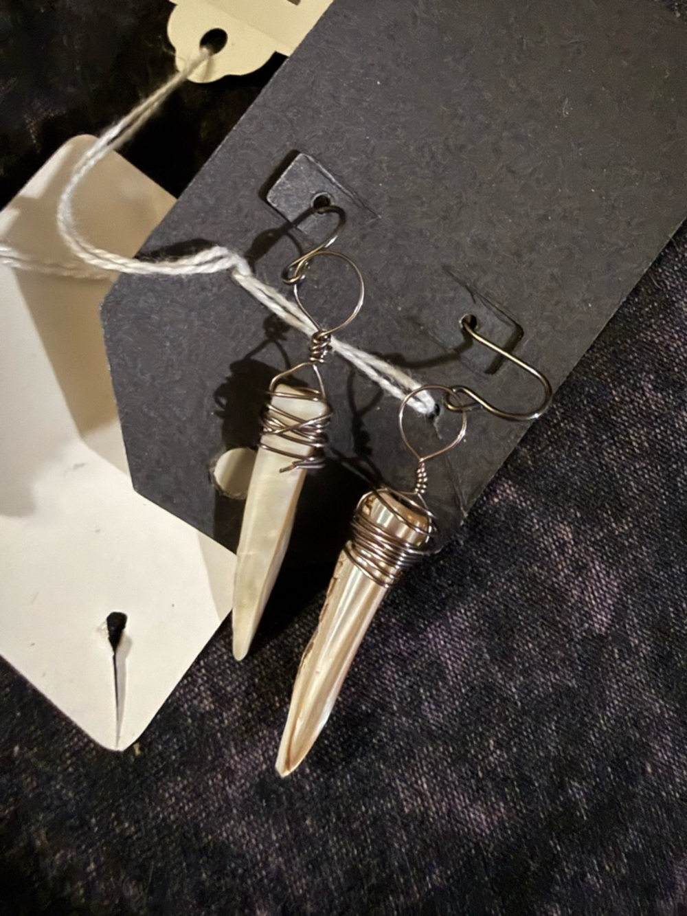 Wire-Wrapped Shell Spike Dangle Earrings - Cream